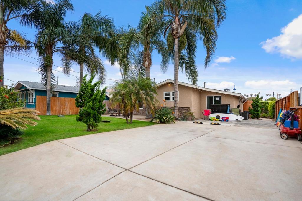 Oceanside Rocks Family Vacation Home エクステリア 写真