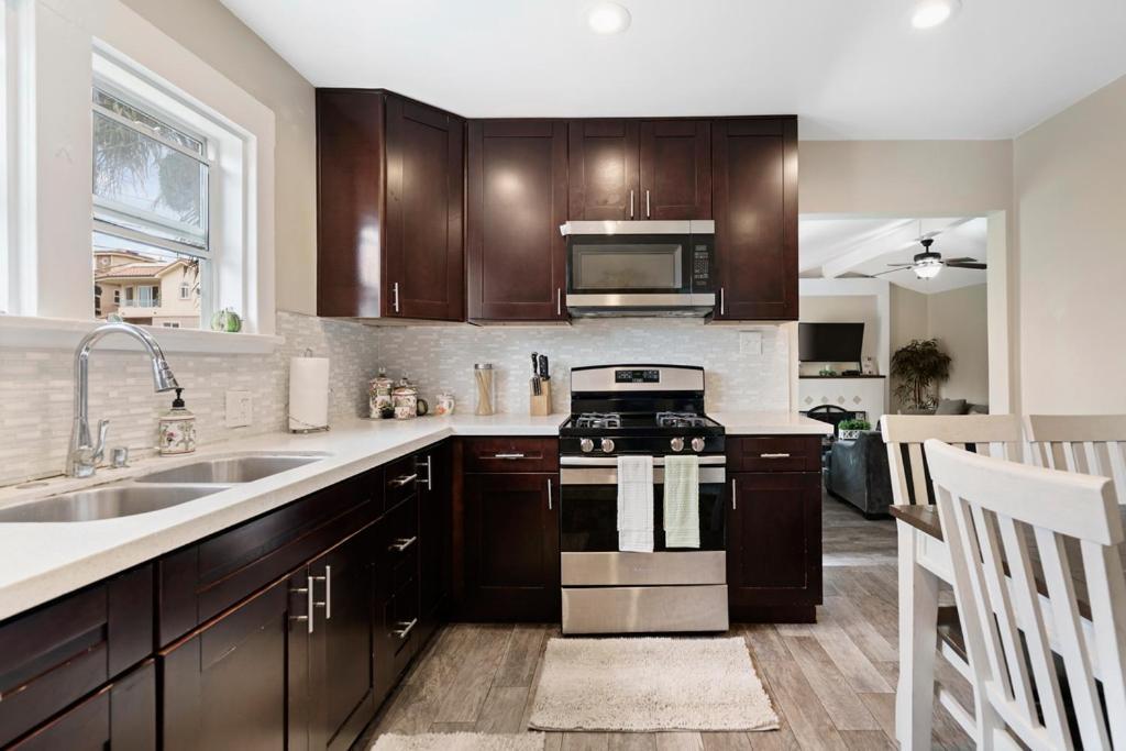Oceanside Rocks Family Vacation Home エクステリア 写真