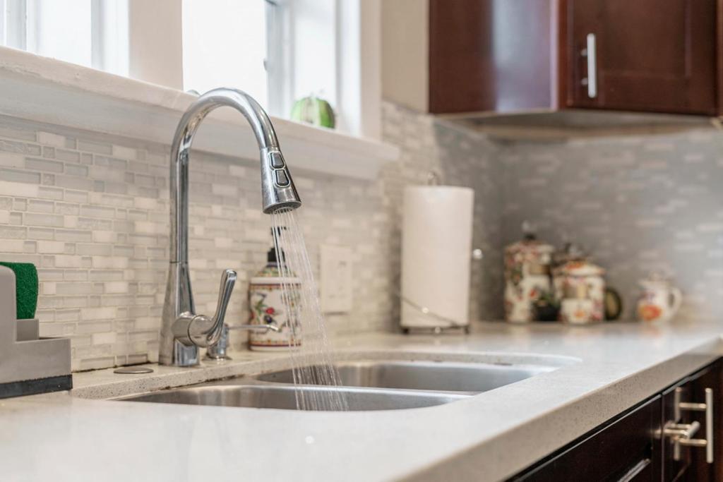 Oceanside Rocks Family Vacation Home エクステリア 写真